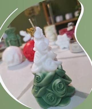 Árbol de rosas blanco y verde